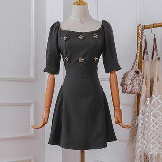 Rhinestone Bee Short-sleeve Mini A-line Dress
