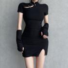 Set: Short-sleeve Mini Bodycon Dress + Arm Sleeves