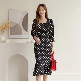 Square-neck Heart Patterned Dress