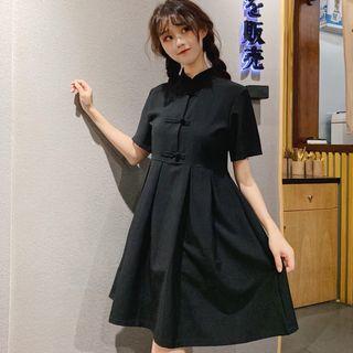 Knot Button Short-sleeve A-line Dress