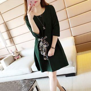 3/4-sleeve Bow-accent Round Neck Dress