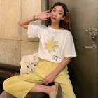 Printed Short-sleeve T-shirt / Crop Wide Leg Pants