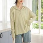 Long-sleeve Buttoned Placket Hooded T-shirt
