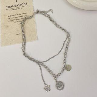 Smiley Butterfly Pendant Layered Alloy Necklace 1 Pc - Silver - One Size