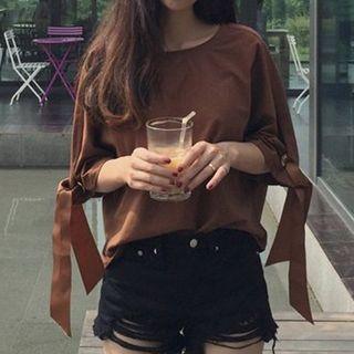Ribbon Detail 3/4-sleeve T-shirt
