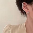 Floral Rhinestone Chained Earring