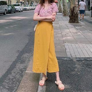 Short-sleeve Floral Print Blouse / Midi Fitted Skirt