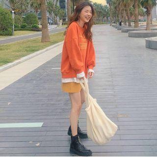 Lettering Print Sweatshirt / Mini A-line Skirt