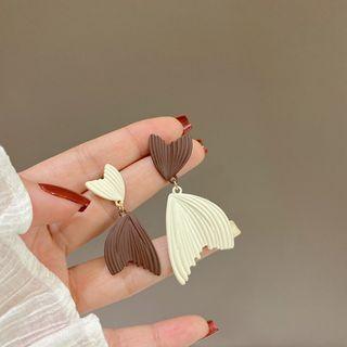Asymmetrical Fish Tail Drop Earring / Clip-on Earring