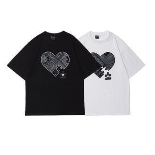 Short-sleeve Paisley Heart Print T-shirt