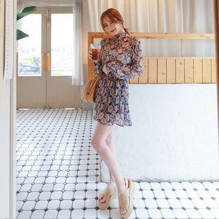 Set: Stand-collar Floral Blouse + Miniskirt