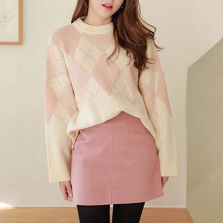 Drop-shoulder Argyle Sweater Pink - One Size