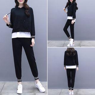 Set: Lettering Paneled Hoodie + Jogger Pants