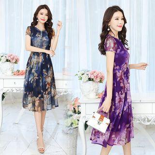 Short-sleeve Floral Lace A-line Midi Dress