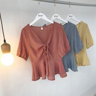 Plaid Short-sleeve V-neck Peplum Top