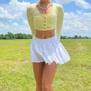 V-neck Button-up Crop Knit Top