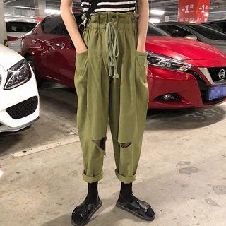 Sleeveless Striped T-shirt / Drawstring Waist Ripped Pants
