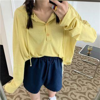 Long-sleeve Hooded Top / Wide-leg Shorts