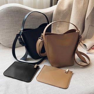 Set: Plain Faux Leather Bucket Bag + Zip Pouch