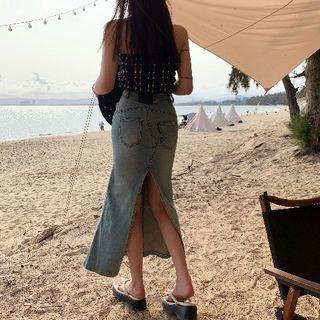 Cropped Sweatshirt / Denim Skirt / Tube Top