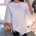 Round-neck Elbow-sleeve Oversized T-shirt