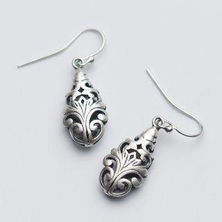 Cutout Drop Earring