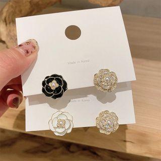 Asymmetrical Flower Stud Earring