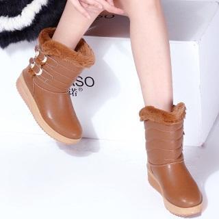 Buckled Short Snow Boots