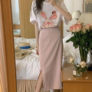 Short-sleeve Rabbit Print T-shirt / Slit Midi Pencil Skirt