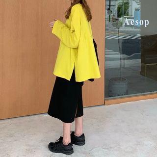 Side Slit Long-sleeve T-shirt / Back Slit Midi Straight-fit Skirt