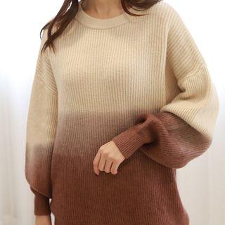 Roundneck Gradient Sweater