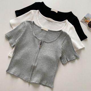 Short-sleeve Round Neck Slim-fit Knit Top