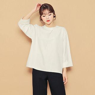 3/4-sleeve Pintuck-detail Top