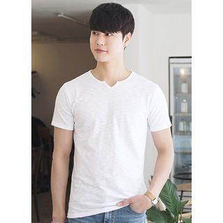 Notched-neckline Short-sleeve T-shirt