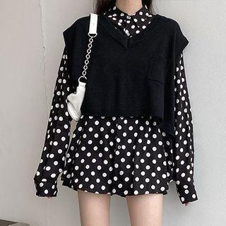 Dotted Shirt / Pocket Detail Knit Vest