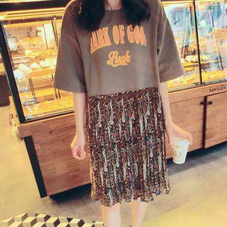 Lettering Pleated Hem Elbow Sleeve T-shirt Dress