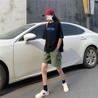 Short-sleeve Lettering T-shirt / Pocketed Shorts