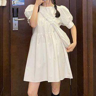 Set: Short-sleeve A-line Dress + Crossbody Bag