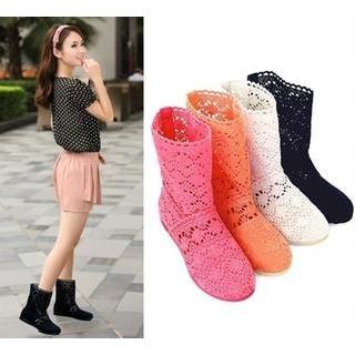 Lace Perforated Flat Boots