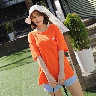 Elbow-sleeve Pocket-front Lettering T-shirt