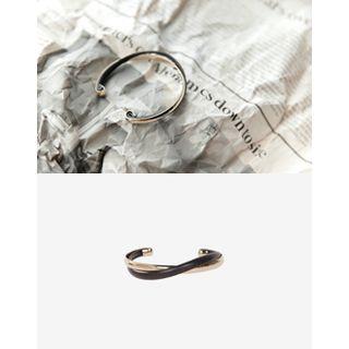 Metallic Open Bracelet