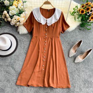 Short-sleeve Color Block Buttoned A-line Dress