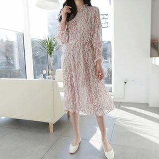 Frill-trim Pleated Floral Print Dress