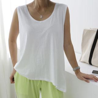 Slit-back Sleeveless Top