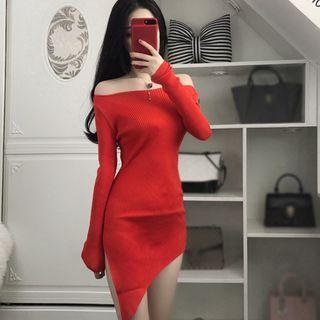 Off-shoulder Long-sleeve Asymmetric Mini Bodycon Knit Dress