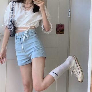 Mid-rise Denim Shorts / Short-sleeve V-neck Strappy Top