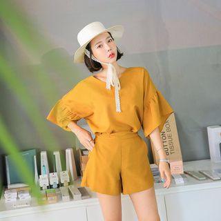 Set: 3/4-sleeve Frill-cuff Top + Shorts