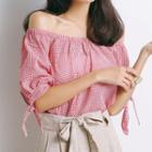 Tie-sleeve Off-shoulder Check Blouse