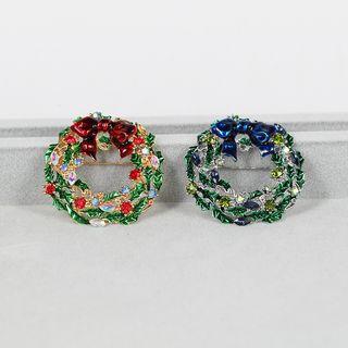 Christmas Wreath Brooch