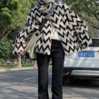 Zigzag Pattern Fleece Zip-up Jacket Black & White - One Size